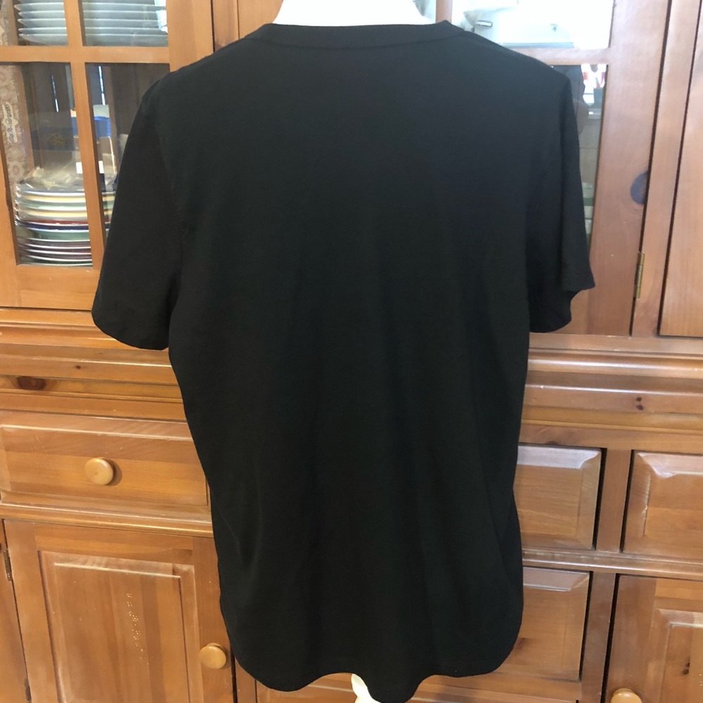 NWT Zoe + Liv Black Tee with Gold Sunrise Graphic - Picture 2 of 4